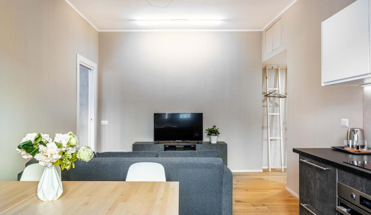 Joivy Charming Flat With Desk Daire Milano Dış mekan fotoğraf